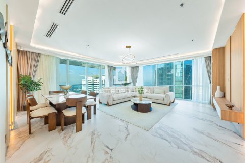 Appartement à Jumeirah Beach Residence, Dubai, 3 chambres, 207 m², № 73666