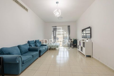 Apartamento en Dubai Sports City, Dubai, 2 dormitorios, 131.74 m², № 138644 - foto 4