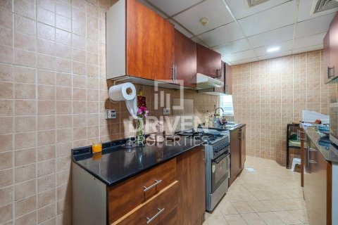 Apartamento en Dubai Sports City, Dubai, 2 dormitorios, 131.74 m², № 138644 - foto 11