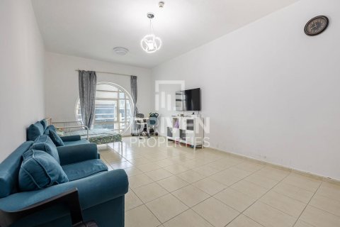 Apartamento en Dubai Sports City, Dubai, 2 dormitorios, 131.74 m², № 138644 - foto 3