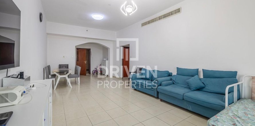 Apartamento en Dubai Sports City, Dubai, 2 dormitorios, 131.74 m², № 138644