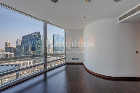 Appartement à Burj Khalifa, Dubai, 3 chambres, 216.73526676 m², № 118441 - photo 5