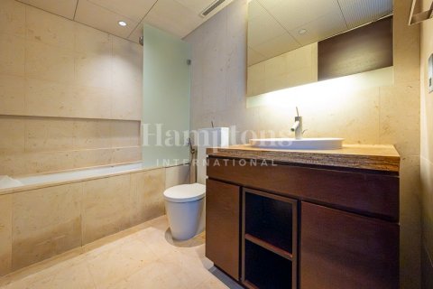 Appartement à Burj Khalifa, Dubai, 3 chambres, 216.73526676 m², № 118441 - photo 28