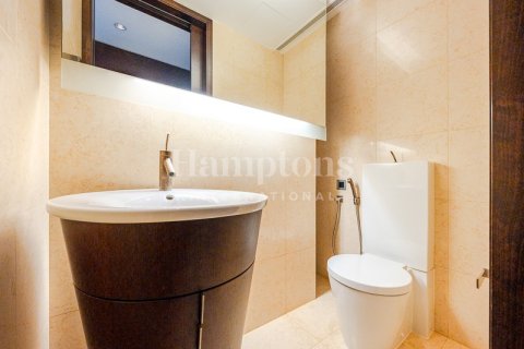 Appartement à Burj Khalifa, Dubai, 3 chambres, 216.73526676 m², № 118441 - photo 27