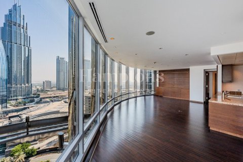 Appartement à Burj Khalifa, Dubai, 3 chambres, 216.73526676 m², № 118441 - photo 6