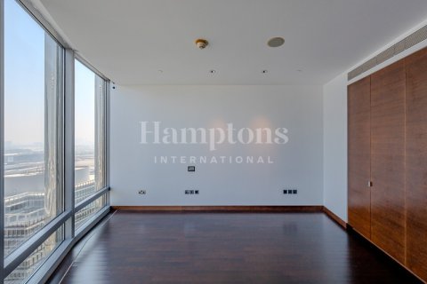 Appartement à Burj Khalifa, Dubai, 3 chambres, 216.73526676 m², № 118441 - photo 15