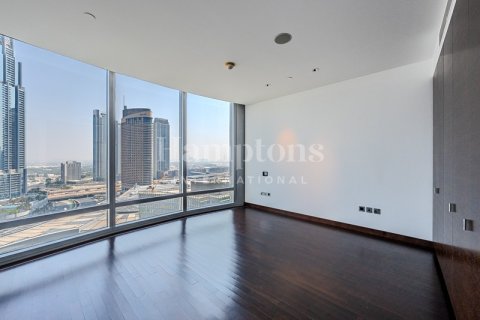 Appartement à Burj Khalifa, Dubai, 3 chambres, 216.73526676 m², № 118441 - photo 4