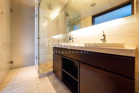 Appartement à Burj Khalifa, Dubai, 3 chambres, 216.73526676 m², № 118441 - photo 8