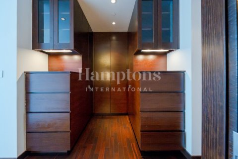 Appartement à Burj Khalifa, Dubai, 3 chambres, 216.73526676 m², № 118441 - photo 26