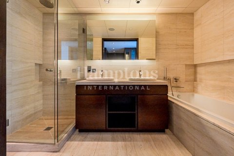 Appartement à Burj Khalifa, Dubai, 3 chambres, 216.73526676 m², № 118441 - photo 25