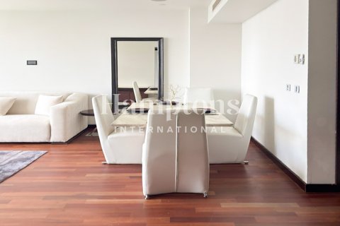Apartamento en Burj Khalifa, Dubai, 1 dormitorio, 101.81982994 m², № 118442 - foto 14