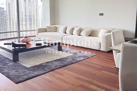 Apartamento en Burj Khalifa, Dubai, 1 dormitorio, 101.81982994 m², № 118442 - foto 17