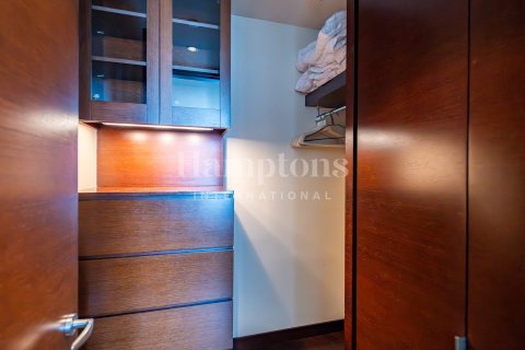 Apartamento en Burj Khalifa, Dubai, 1 dormitorio, 101.81982994 m², № 118442 - foto 11