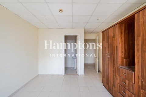 Dúplex en Jumeirah Beach Residence, Dubai, 4 dormitorios, 585.91971137 m², № 118443 - foto 23