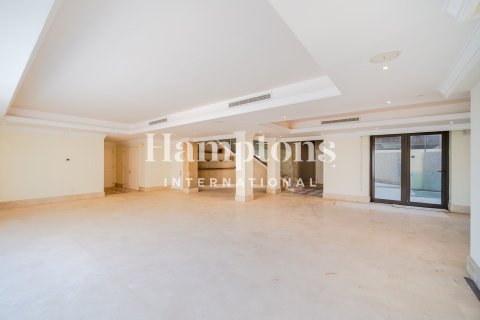 Dúplex en Jumeirah Beach Residence, Dubai, 4 dormitorios, 585.91971137 m², № 118443 - foto 18