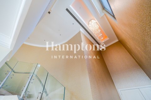 Dúplex en Jumeirah Beach Residence, Dubai, 4 dormitorios, 585.91971137 m², № 118443 - foto 12
