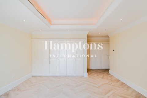 Dúplex en Jumeirah Beach Residence, Dubai, 4 dormitorios, 585.91971137 m², № 118443 - foto 25