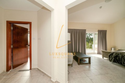 Villa in Green Community West, Green Community, Dubai 5 bedrooms, 882 sq.m. № 112337 - photo 17