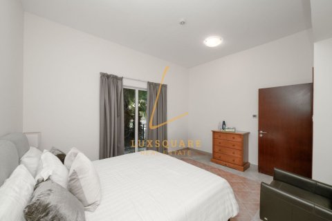 Villa in Green Community West, Green Community, Dubai 5 bedrooms, 882 sq.m. № 112337 - photo 19