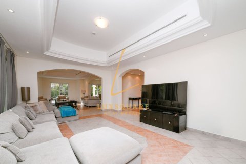 Villa in Green Community West, Green Community, Dubai 5 bedrooms, 882 sq.m. № 112337 - photo 23