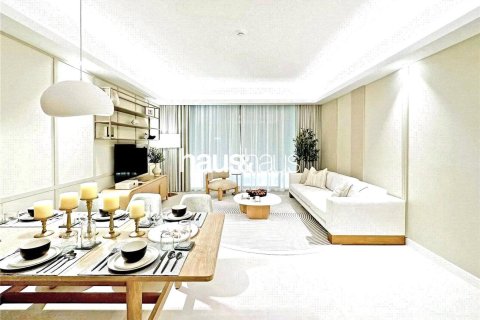 Apartment in Dubai 2 bedrooms, 128 sq.m. № 44141