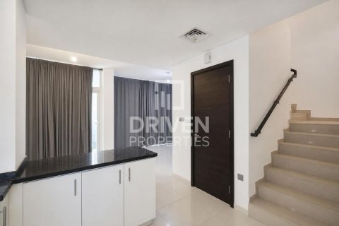 Townhouse in Dubai 3 bedrooms, 112.23 sq.m. № 140793 - photo 15