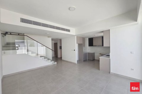 Villa in Dubai 4 bedrooms, 351.7 sq.m. № 109817 - photo 13