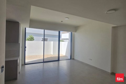 Villa in Dubai 4 bedrooms, 351.7 sq.m. № 109817 - photo 2