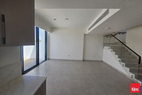Villa in Dubai 4 bedrooms, 351.7 sq.m. № 109817 - photo 7