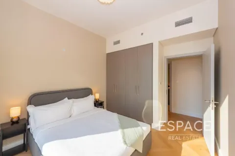 Apartment in Downtown Dubai (Downtown Burj Dubai), Dubai 3 bedrooms, 142 sq.m. № 122554 - photo 13