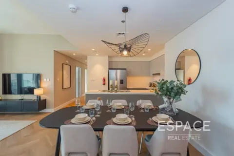 Apartment in Downtown Dubai (Downtown Burj Dubai), Dubai 3 bedrooms, 142 sq.m. № 122554 - photo 7