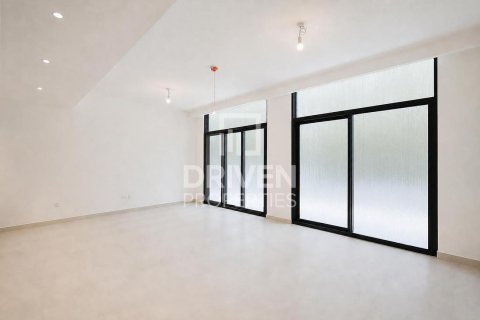 Таунхаус в Мудоне, Дубай, 3 спальни, 167.97м², № 138788