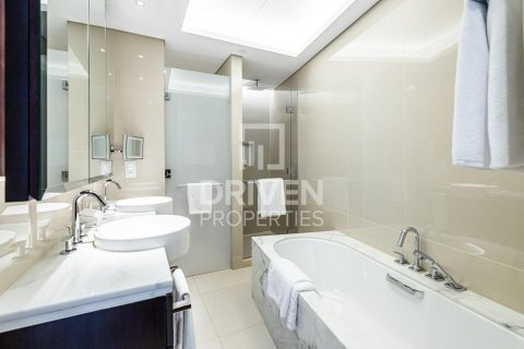 Снять в аренду квартиру в The Address Sky View Towers, Даунтаун Дубай (Даунтаун Бурдж Дубай), Дубай: 2 спальни, 143.35м², № 128247 - фото 5