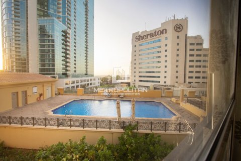 Apartment in Shams, Jumeirah Beach Residence, Dubai 2 bedrooms, 170 sq.m. № 73262 - photo 5