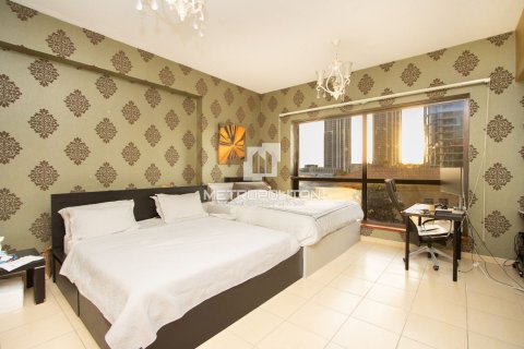 Apartment in Shams, Jumeirah Beach Residence, Dubai 2 bedrooms, 170 sq.m. № 73262 - photo 10