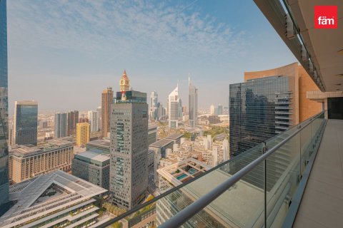 Apartment in DIFC, Dubai 3 bedrooms, 190.5 sq.m. № 124552 - photo 14