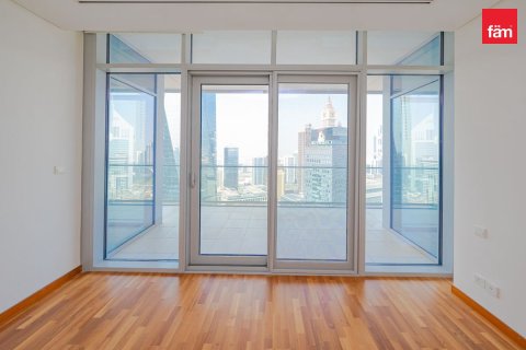 Apartment in DIFC, Dubai 3 bedrooms, 190.5 sq.m. № 124552 - photo 15
