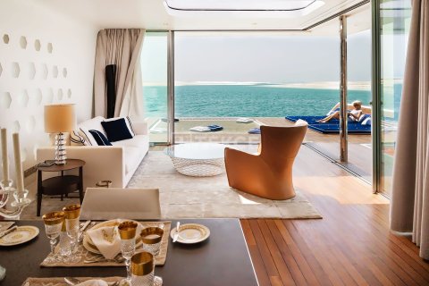 Villa in The World Islands, Dubai 2 bedrooms, 371 sq.m. № 4283 - photo 9