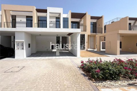 Villa à EMAAR South, Dubai South (Dubai World Central), Dubai, 3 chambres, 191 m², № 43508 - photo 2
