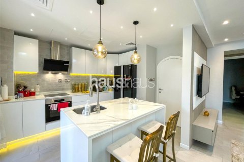 Maison de ville à The Springs, Dubai, 2 chambres, 164 m², № 43297 - photo 3