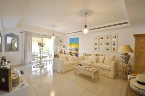 Villa à The Springs, Dubai, 3 chambres, 228 m², № 43299