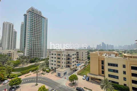 Apartment in The Views, Dubai 2 bedrooms, 123 sq.m. № 43296 - photo 8