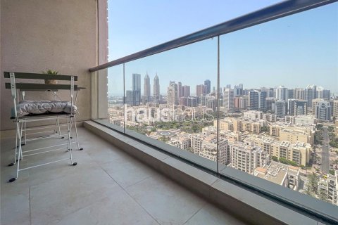 Apartment in The Views, Dubai 1 bedroom, 68 sq.m. № 43298 - photo 13