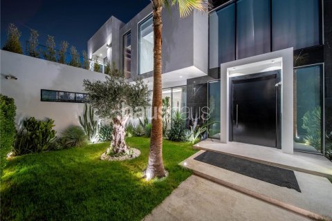Villa en Al Barari, Dubai, 4 dormitorios, 839 m², № 43285 - foto 10