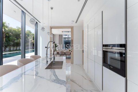 Villa en Al Barari, Dubai, 4 dormitorios, 839 m², № 43285 - foto 27