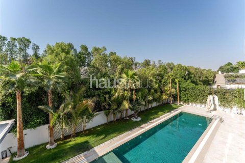 Villa en Al Barari, Dubai, 4 dormitorios, 839 m², № 43285 - foto 14