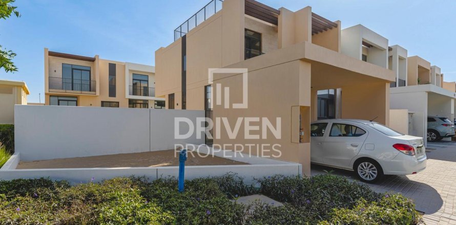 Villa à EMAAR South, Dubai South (Dubai World Central), Dubai, 4 chambres, 334.64 m², № 138760