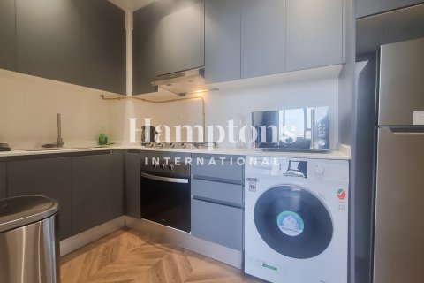 Снять в аренду квартиру в Дубае: 2 спальни, 86.21398400м², № 123706 - фото 14