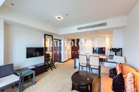 Снять в аренду квартиру в The Address Dubai Marina, Дубай Марина, Дубай: 1 спальня, 81.75464000м², № 123705 - фото 8