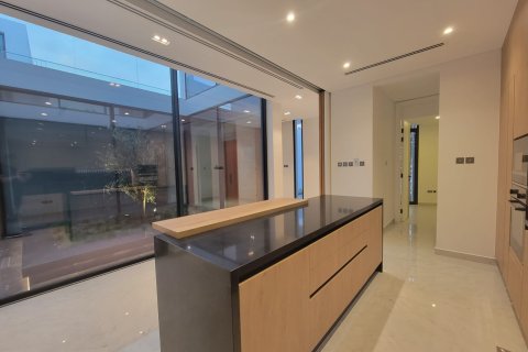 فيلا في البراري, دبي 5 غرف نوم , 616 م² رقم 3756 - صورة 2